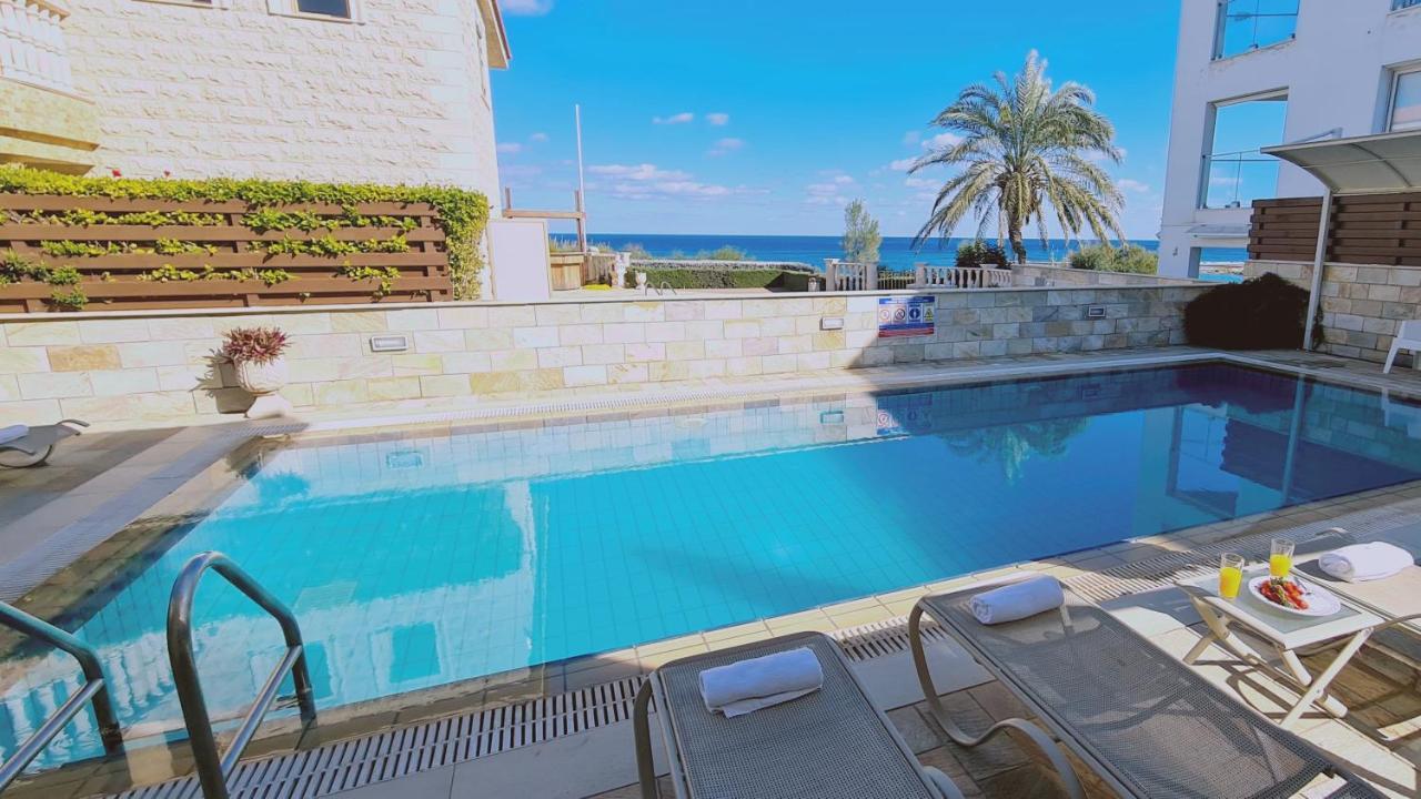 Stay Ocean View Villa พาราลิมนี ภายนอก รูปภาพ