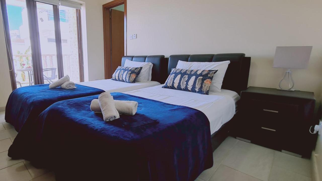 Stay Ocean View Villa พาราลิมนี ภายนอก รูปภาพ