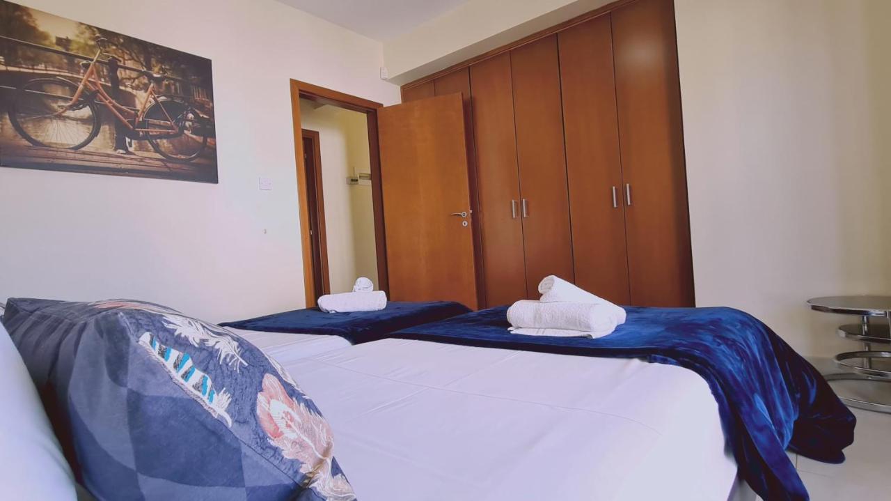 Stay Ocean View Villa พาราลิมนี ภายนอก รูปภาพ
