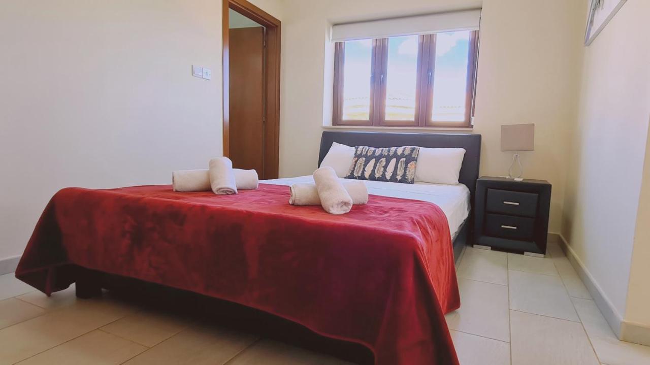 Stay Ocean View Villa พาราลิมนี ภายนอก รูปภาพ