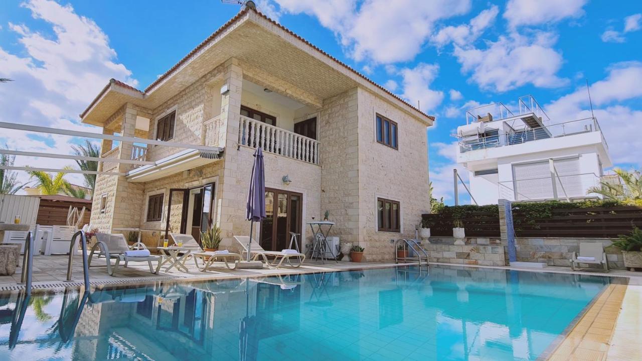 Stay Ocean View Villa พาราลิมนี ภายนอก รูปภาพ